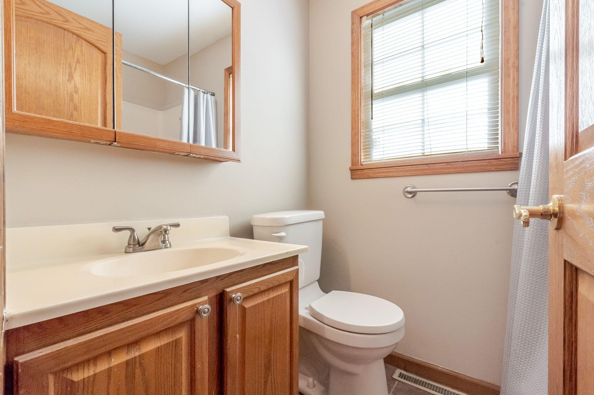 2136 Texas Street Chesterton, IN 46304 - Photo 13 of 25 2048x1363