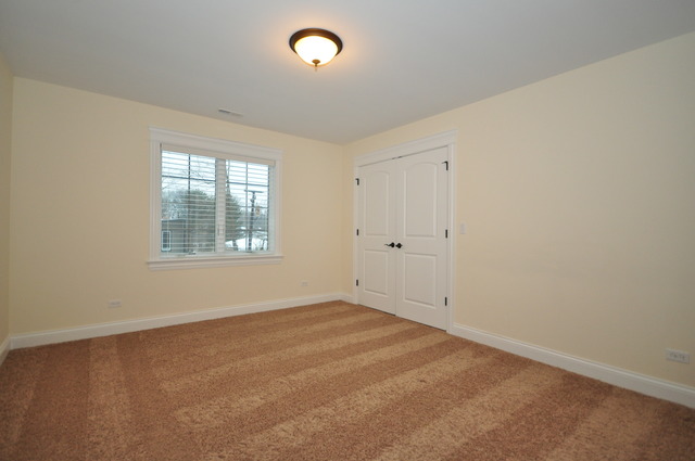713 Locust Road Wilmette, IL 60091 - Photo 17 of 25