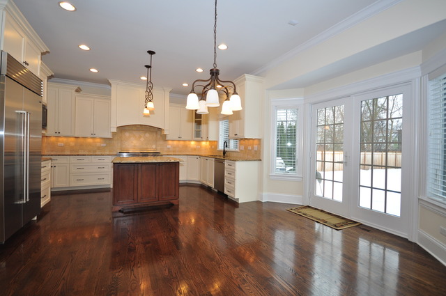 713 Locust Road Wilmette, IL 60091 - Photo 10 of 25