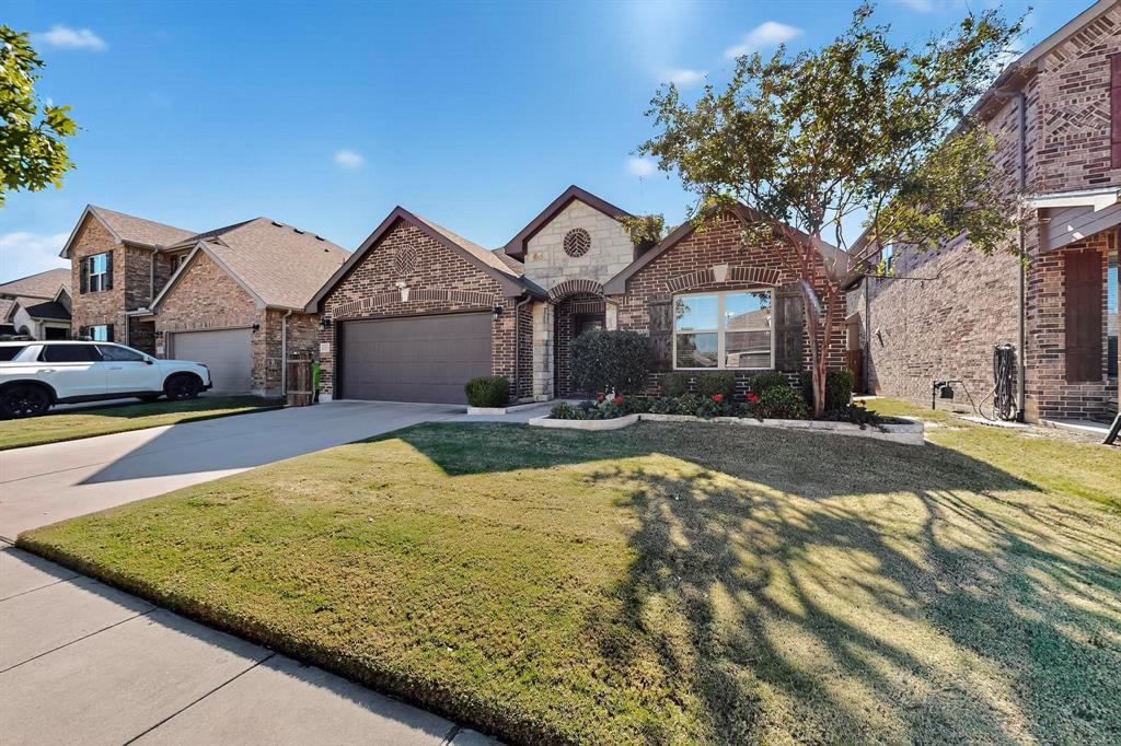 1628 Ridge Creek Lane Aubrey, TX 76227 - Photo 4 of 40
