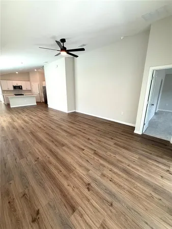 $2,200 | 34706 Blossom Fall Path, Dade City, FL 33525