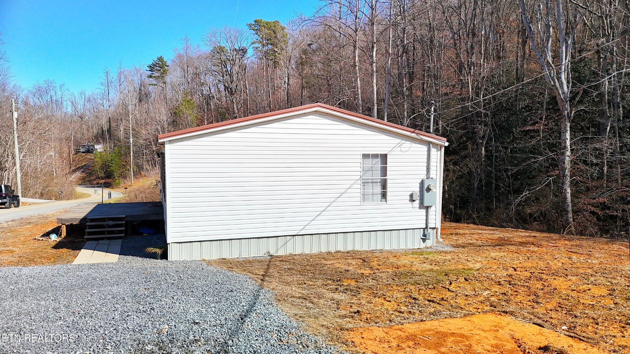 1290 Bluets Road Newport, TN 37821 - Photo 30 of 34 a view of backyard of house