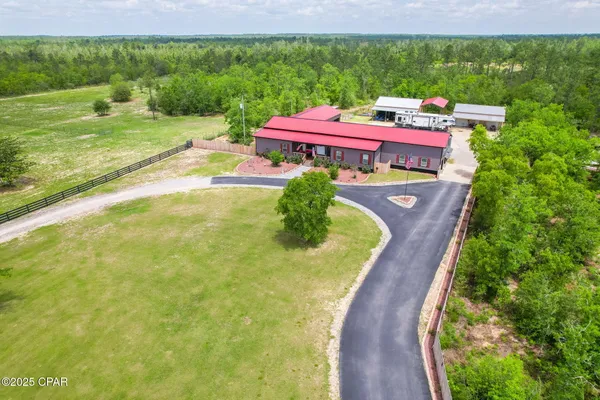 $550,000 | 2612 County Road 274, Fountain, FL 32438
