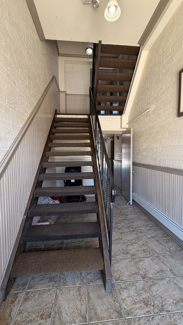 6348 Washington Street, Unit 3D Chicago Ridge, IL 60415 - Photo 12 of 13