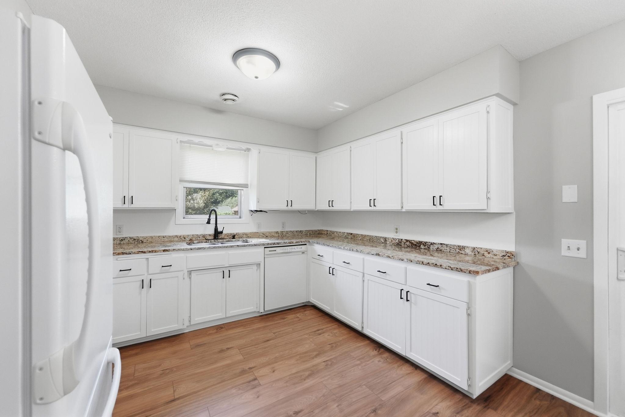 1785 Oak Road St. Cloud, MN 56303 - Photo 10 of 38 Gallery Image 10