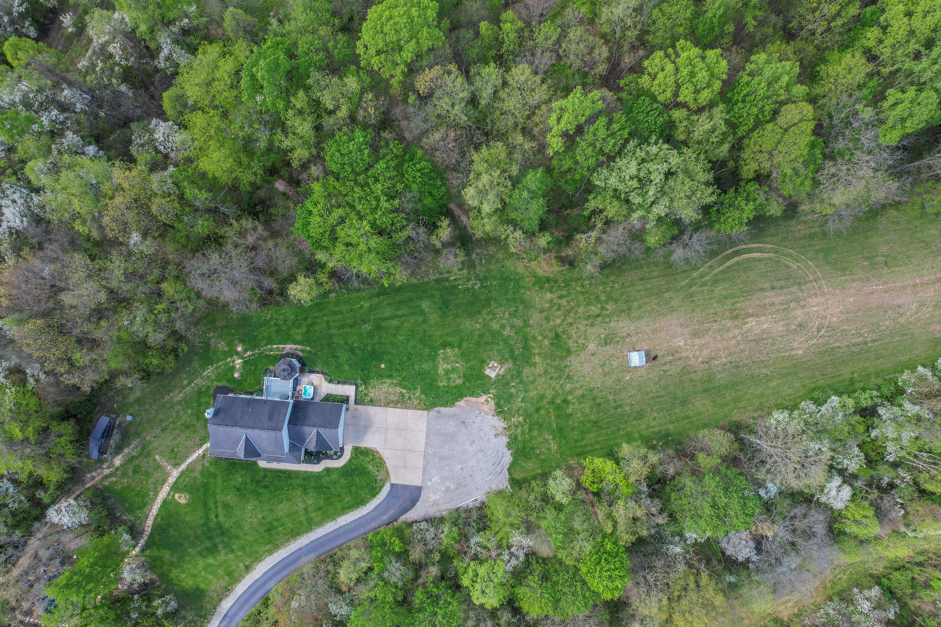 36050 Smith Chapel Road Logan, OH 43138 - Photo 5 of 99 90-print-DJI_0329