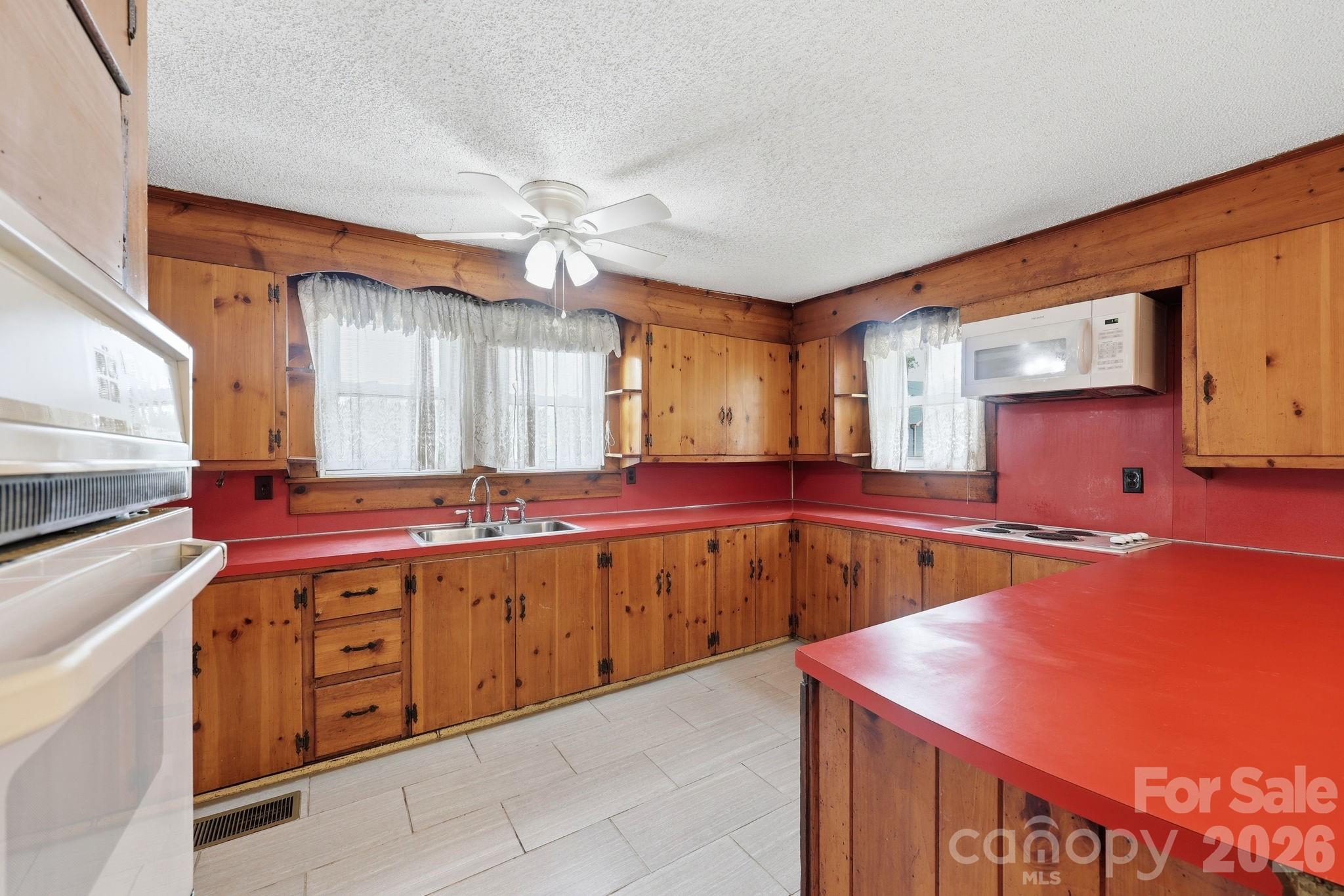 1303 Bringle Ferry Road Salisbury, NC 28144 - Photo 23 of 37