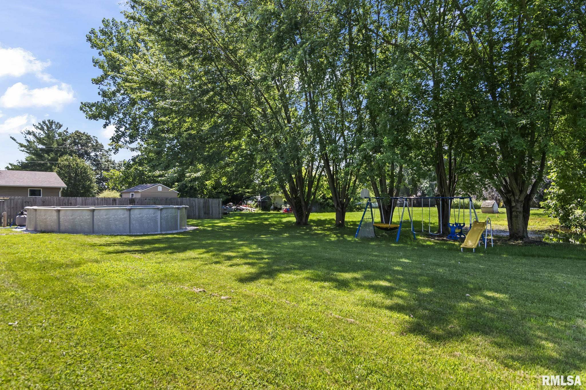 23585 Clemens Road Athens, IL 62613 - Photo 27 of 32 Gallery Image 27