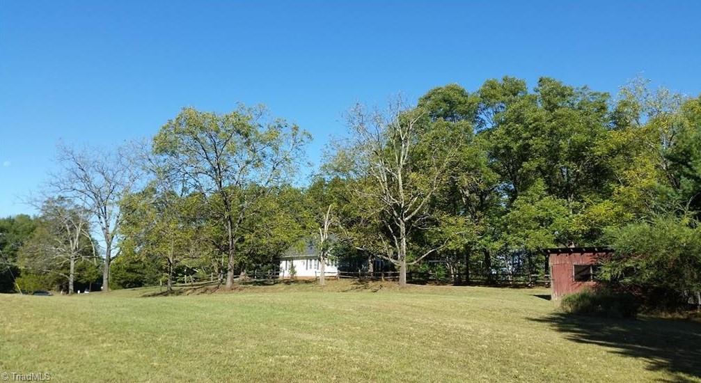 652 Johnson Ridge Road Elkin, NC 28621 - Photo 11 of 25