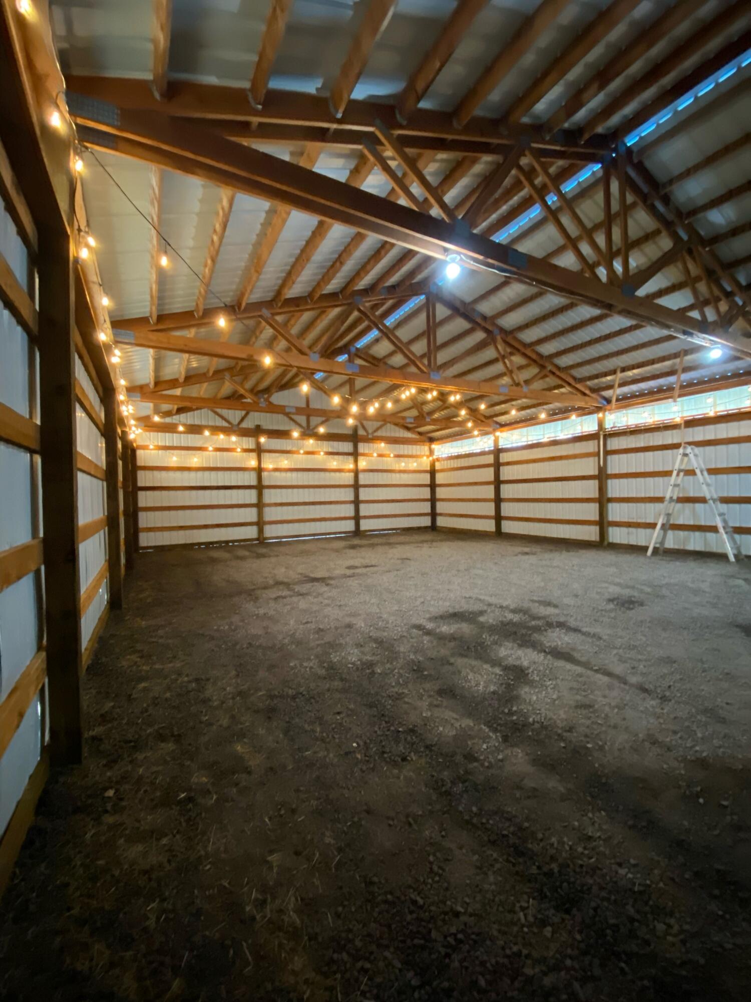 63480 Hughes Road Bend, OR 97701 - Photo 44 of 61 8