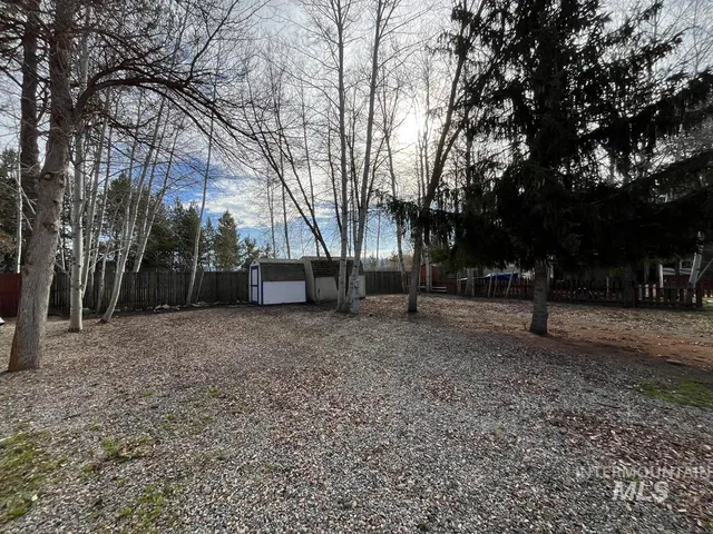 $110,000 | 25 F Street, Cascade, ID 83611