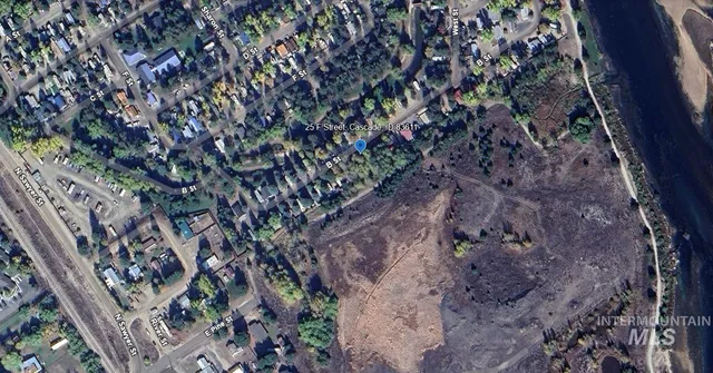 $110,000 | 25 F Street, Cascade, ID 83611