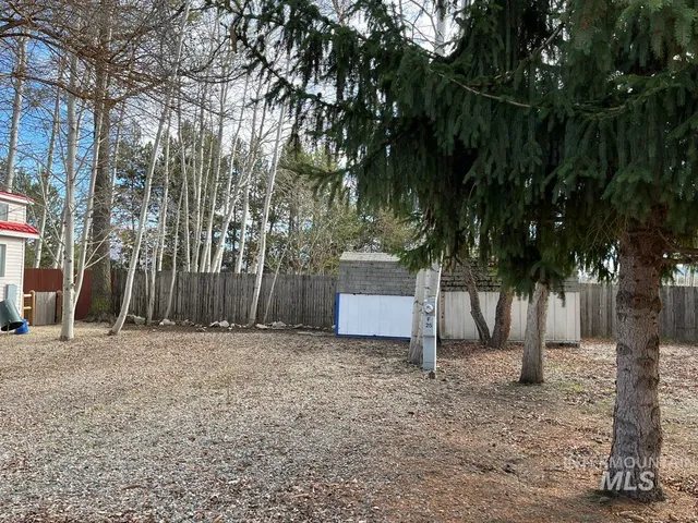 $110,000 | 25 F Street, Cascade, ID 83611