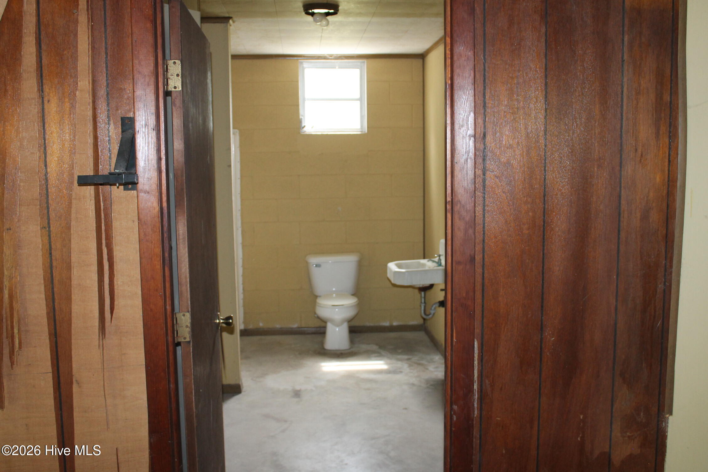1408 Union Valley Road Whiteville, NC 28472 - Photo 18 of 58 IMG_3336