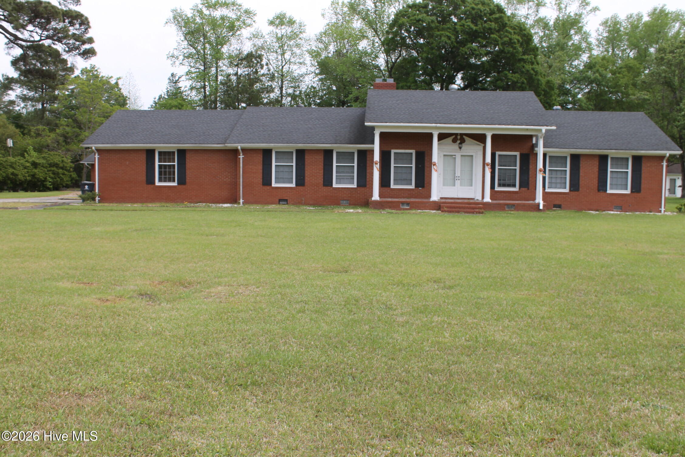 1408 Union Valley Road Whiteville, NC 28472 - Photo 2 of 58 IMG_3320