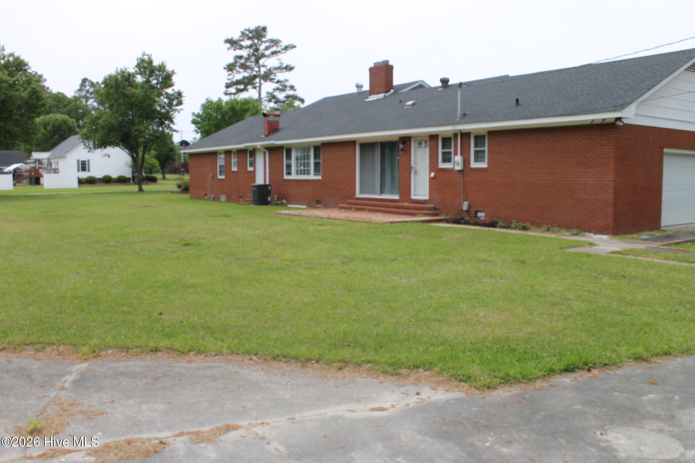 1408 Union Valley Road Whiteville, NC 28472 - Photo 8 of 58 IMG_3326