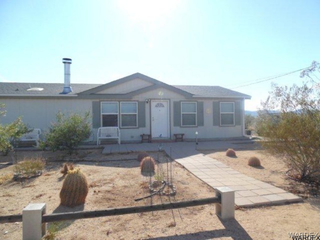 3645 Glen Canyon Road Golden Valley, AZ 86413 - Photo 2 of 22 Front Walk