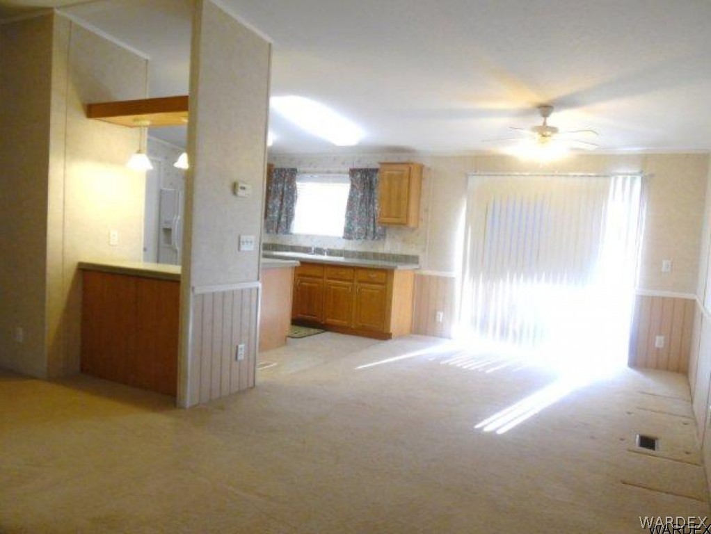 3645 Glen Canyon Road Golden Valley, AZ 86413 - Photo 4 of 22 Dining Area