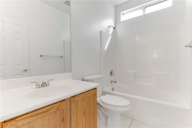 $2,195 | 523 Moses Lake Court, Henderson, NV 89002