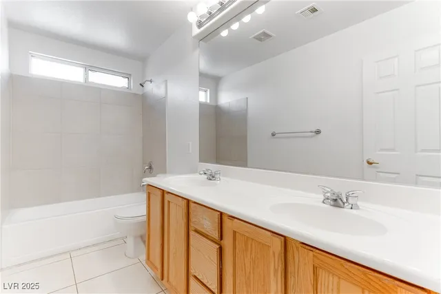 $2,195 | 523 Moses Lake Court, Henderson, NV 89002