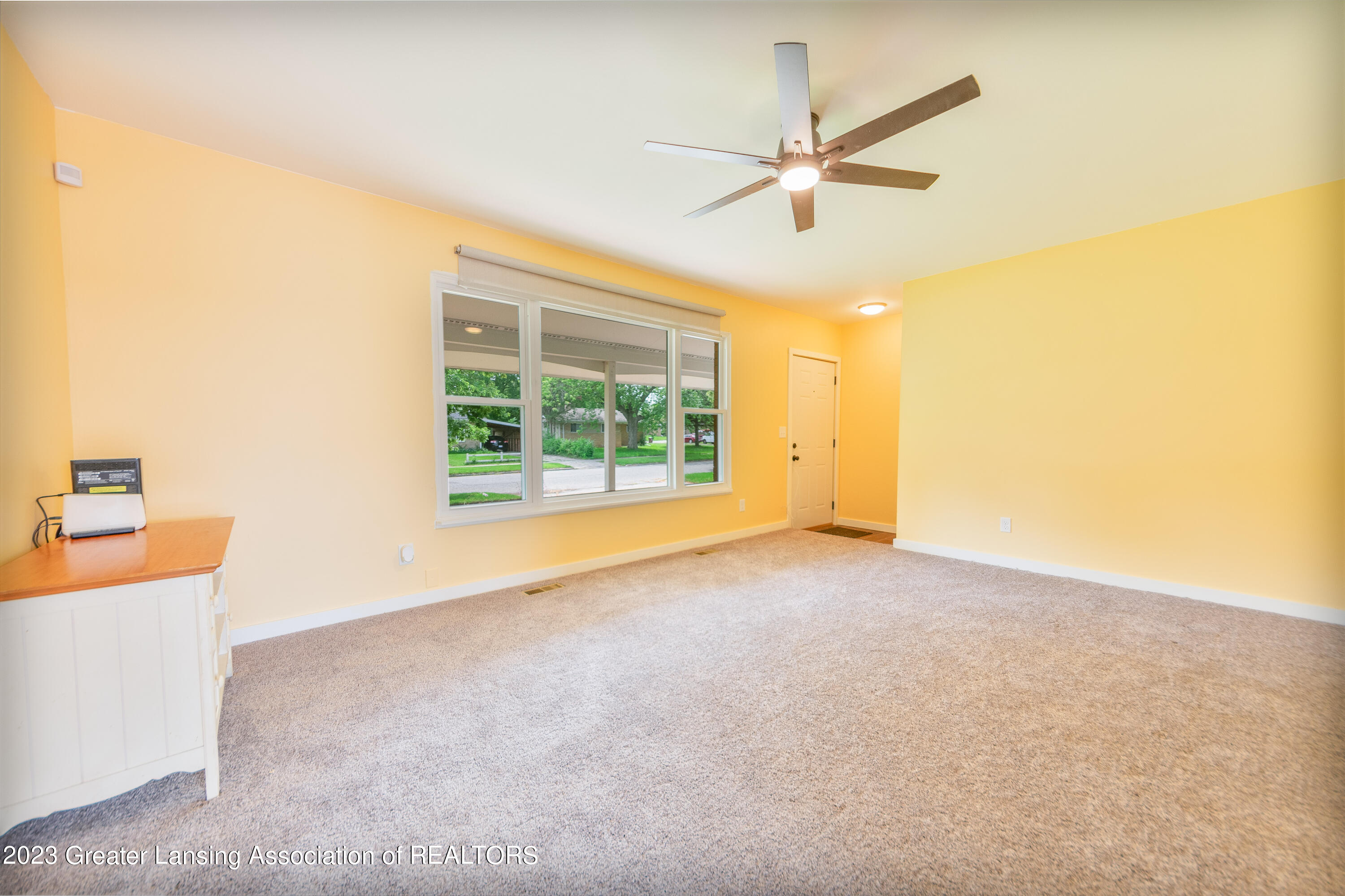 3300 Risdale Avenue Lansing, MI 48911 - Photo 4 of 38 Risdale-3