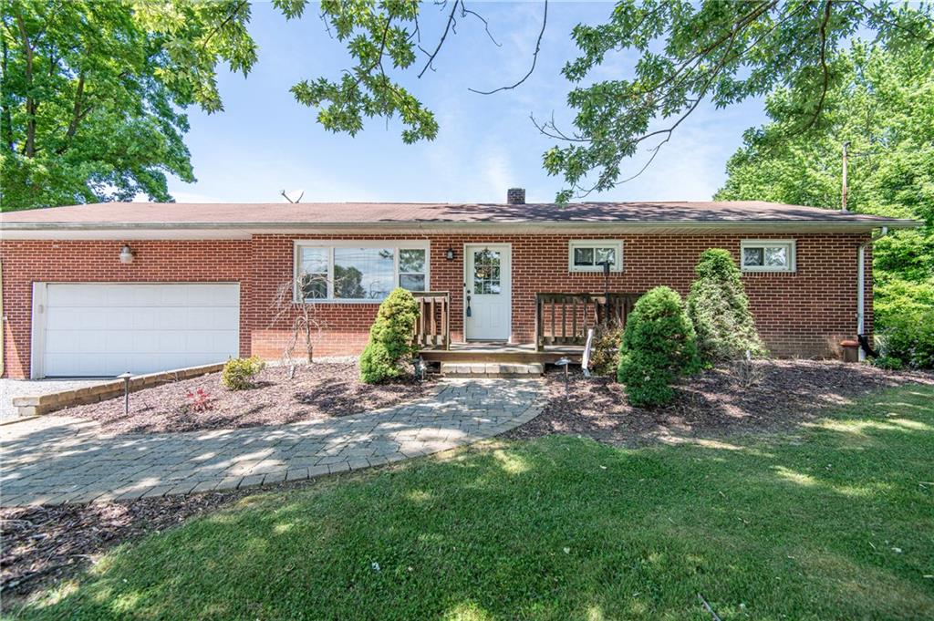 475 Heasley Road Pulaski, PA 16143 - Photo 1 of 25 Gallery Image 1
