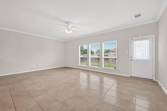 $2,850 | 19038 Winding Stream Lane, Houston, TX 77084