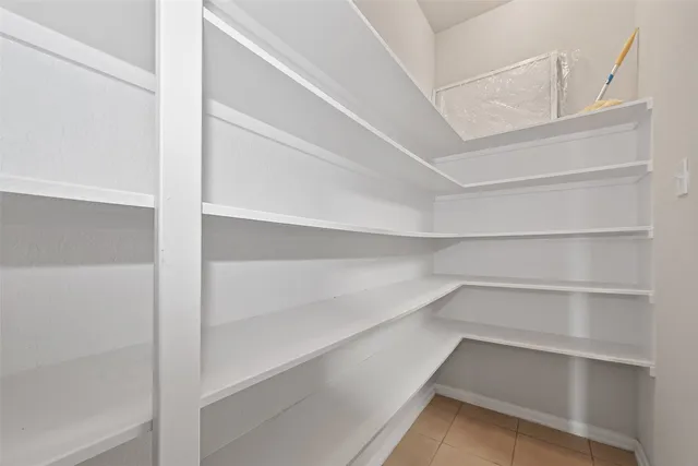 $2,850 | 19038 Winding Stream Lane, Houston, TX 77084