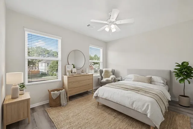 $2,850 | 19038 Winding Stream Lane, Houston, TX 77084