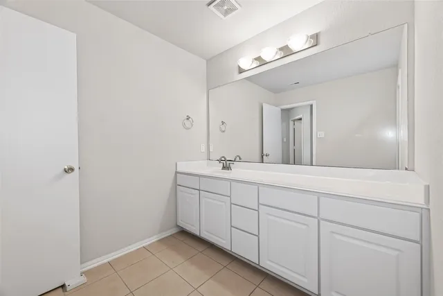 $2,850 | 19038 Winding Stream Lane, Houston, TX 77084