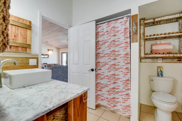 $1,250,000 | 20868 5th Avenue West, Cudjoe, FL 33042