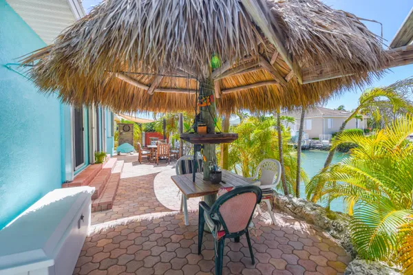 $1,250,000 | 20868 5th Avenue West, Cudjoe, FL 33042