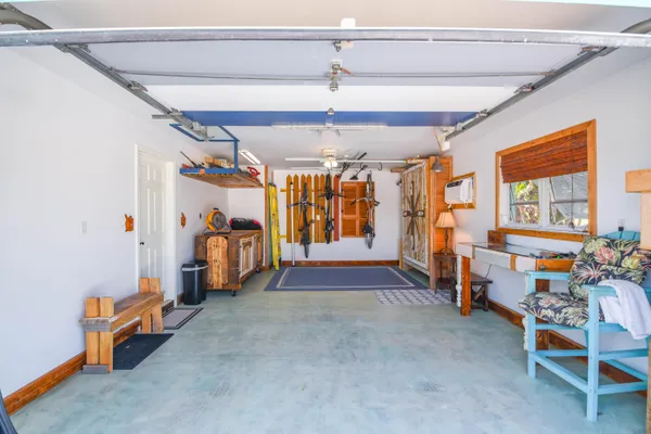 $1,250,000 | 20868 5th Avenue West, Cudjoe, FL 33042