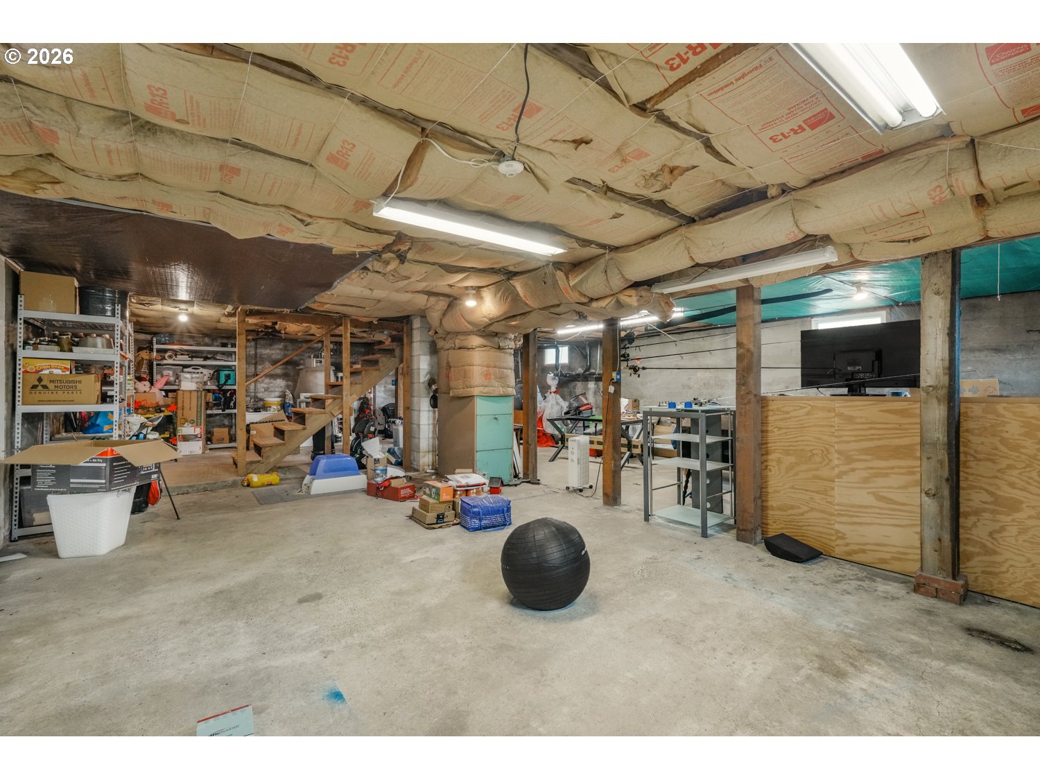 156 Damron Road Mossyrock, WA 98564 - Photo 26 of 34 a view of a room with gym equipment