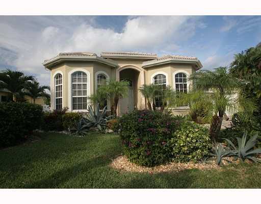 471 Northeast 2nd Street Boca Raton, FL 33432 - Photo 1 of 6 Primary Photo