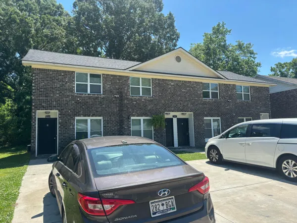 $740,000 | 121 Langley Drive, Summerville, SC 29485