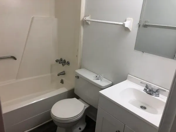 $740,000 | 121 Langley Drive, Summerville, SC 29485