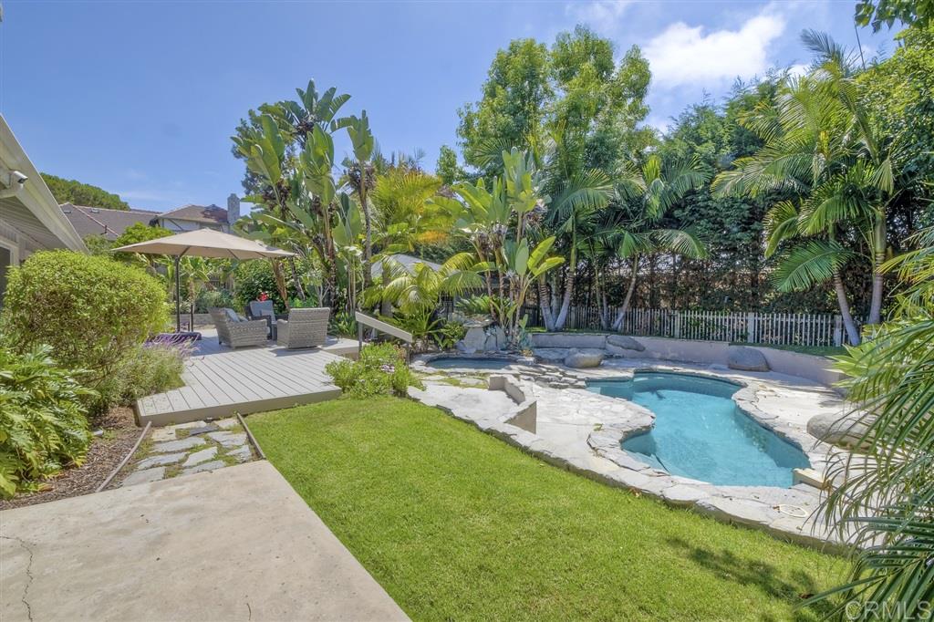 1636 Burgundy Road Encinitas, CA 92024 - Photo 2 of 25