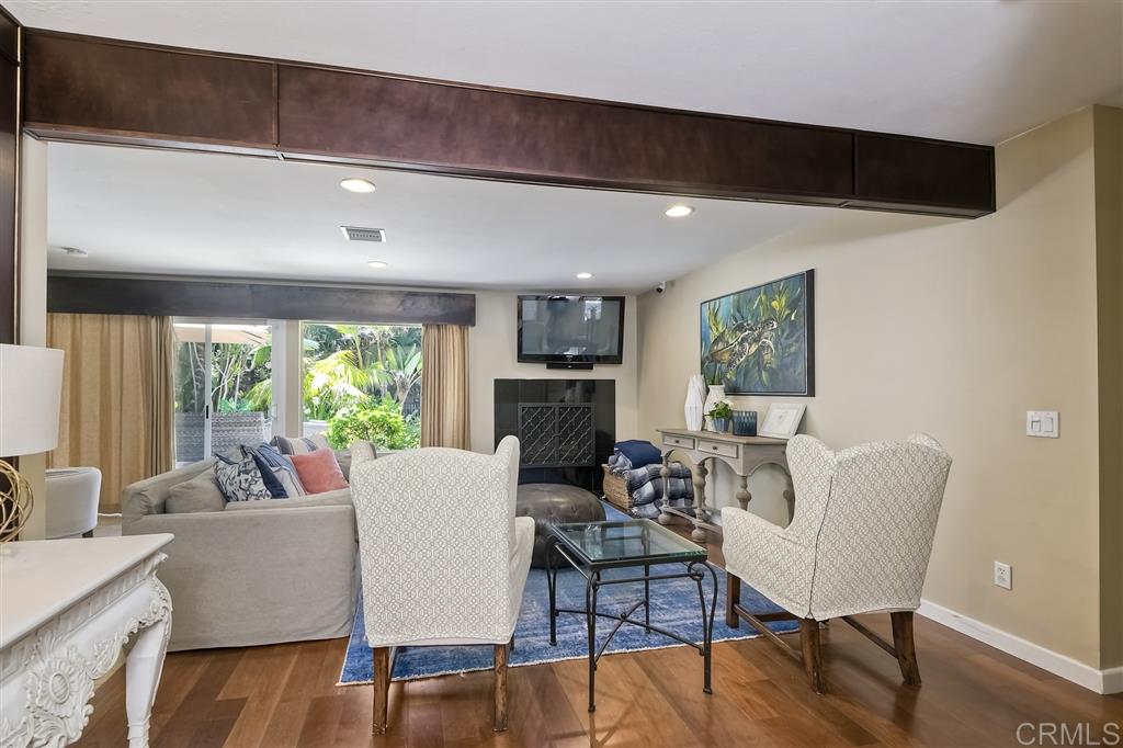 1636 Burgundy Road Encinitas, CA 92024 - Photo 3 of 25