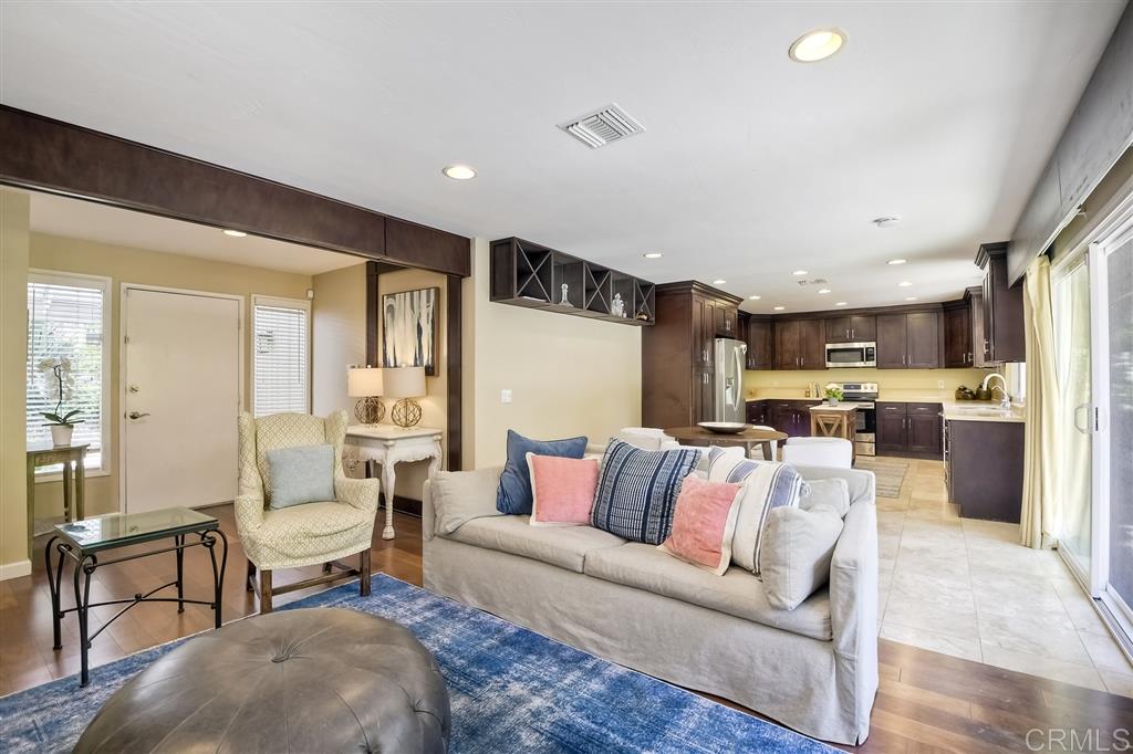 1636 Burgundy Road Encinitas, CA 92024 - Photo 5 of 25