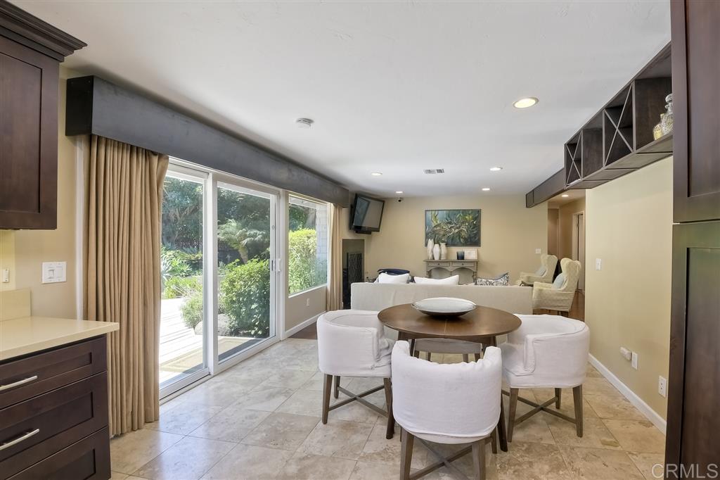 1636 Burgundy Road Encinitas, CA 92024 - Photo 10 of 25