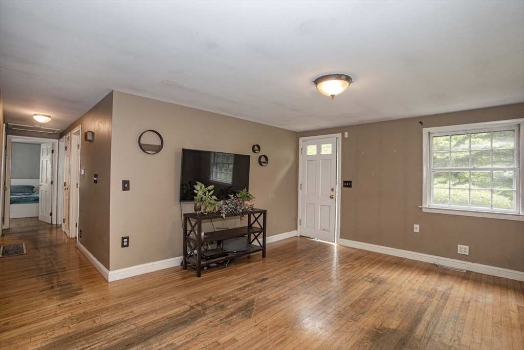 175 Summer Street Norwell, MA 02061 - Photo 5 of 29 a view of livingroom with hardwood