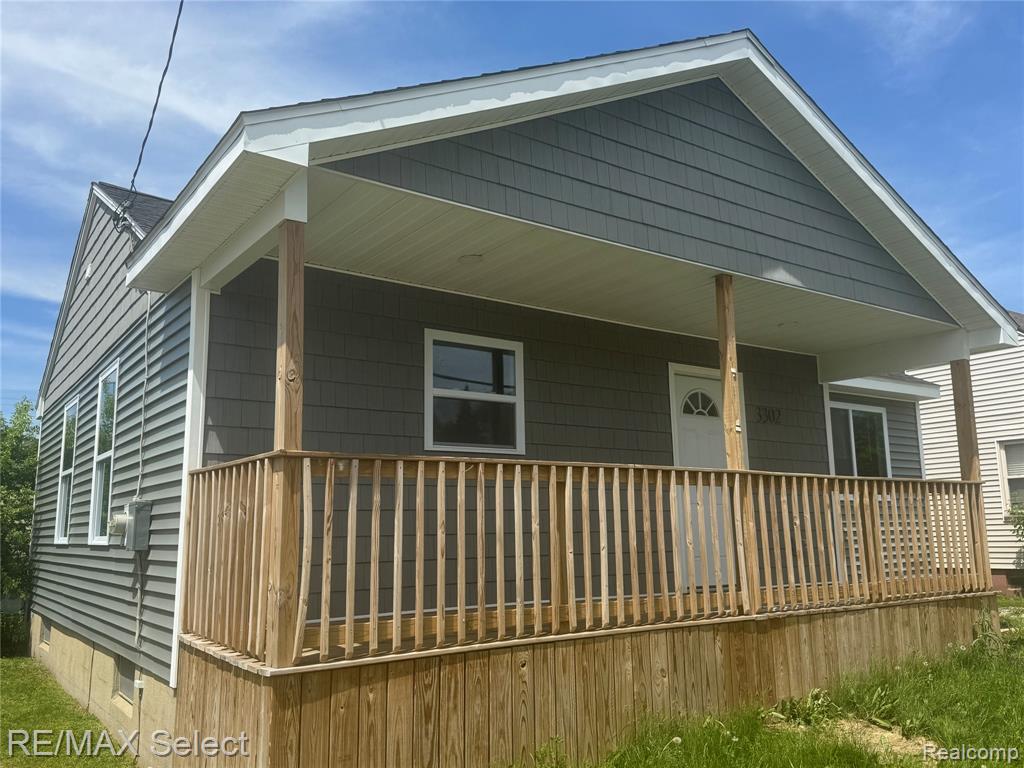 3302 Miller Road Flint, MI 48503 - Photo 2 of 15