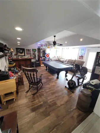 $3,650 | 8320 Woodlake Place, Tampa, FL 33615