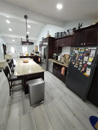 $3,650 | 8320 Woodlake Place, Tampa, FL 33615