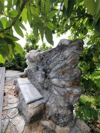 $3,650 | 8320 Woodlake Place, Tampa, FL 33615