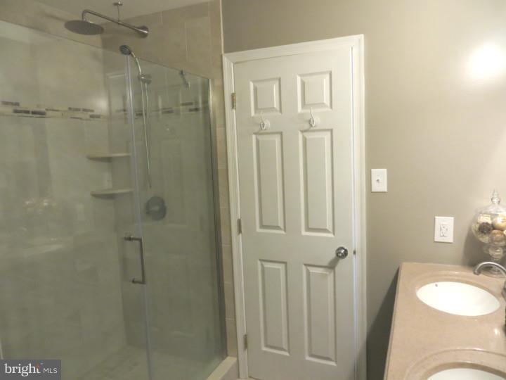 64 Charing Cross Road, Unit 31 Doylestown, PA 18901 - Photo 23 of 25 Master Bathroom