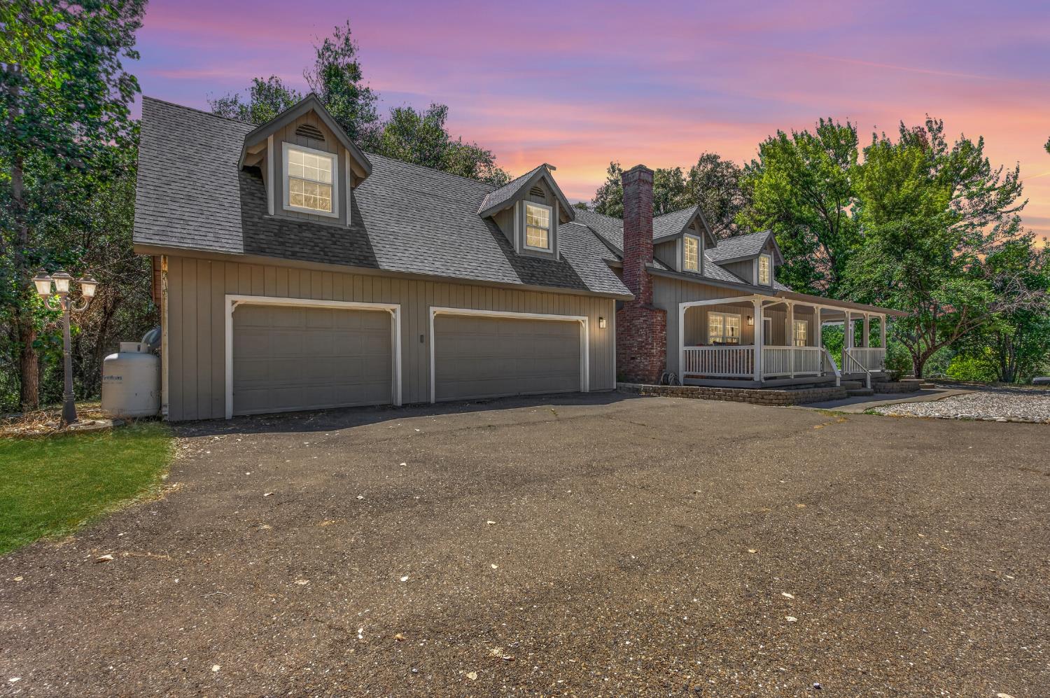 4900 Knottingham Road Diamond Springs, CA 95619 - Photo 2 of 64 Gallery Image 2