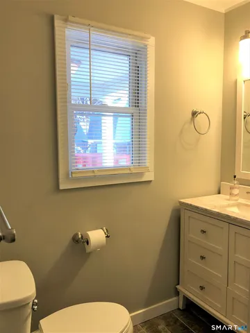 $2,400 | 63 Cottage Road, Enfield, CT 06082