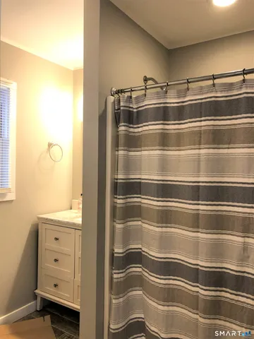 $2,400 | 63 Cottage Road, Enfield, CT 06082